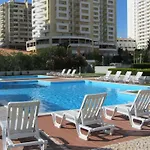 Turisticos Rocha Tower - Mi Apartment