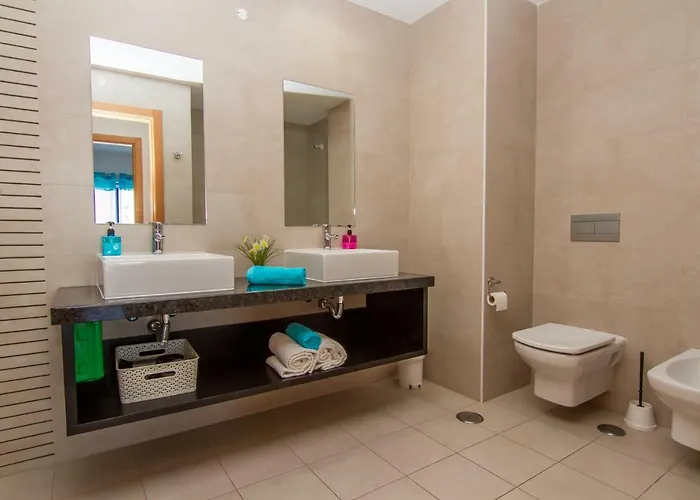 Turisticos Rocha Tower - Mi *