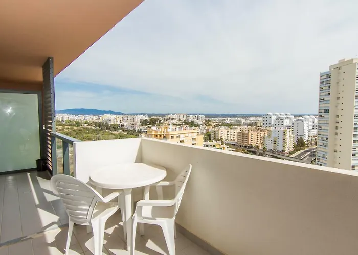 Turisticos Rocha Tower - Mi Portimão