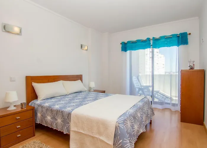 Turisticos Rocha Tower - Mi Portimão