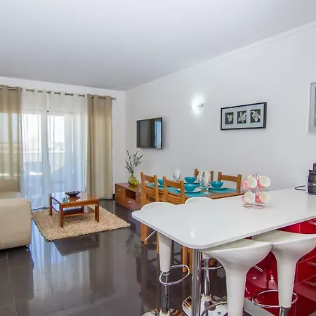 Turisticos Rocha Tower - Mi Апартаменти