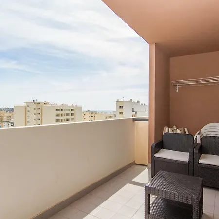 Turisticos Rocha Tower - Mi Апартаменти *